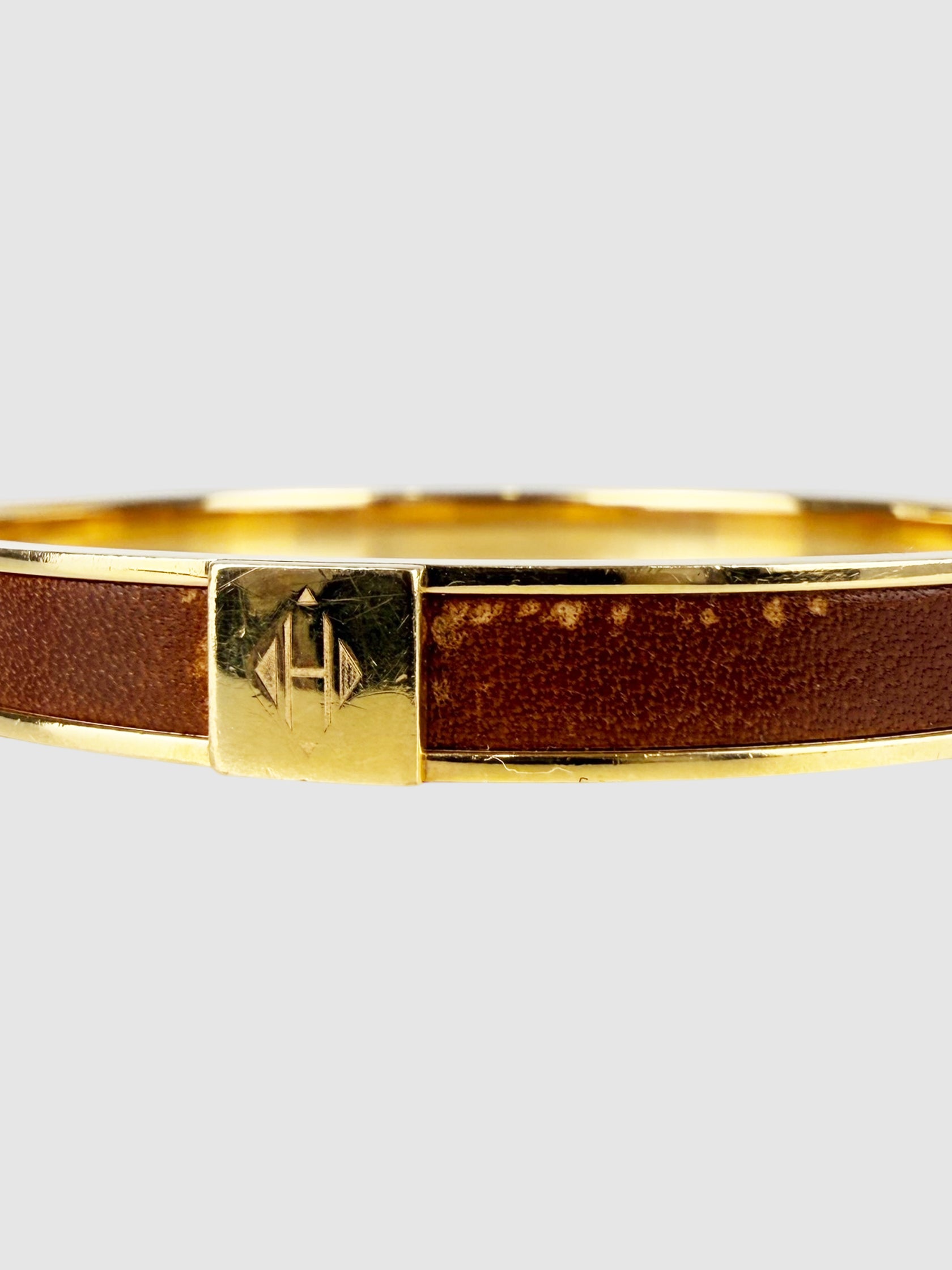 Kelly Leather Bangle