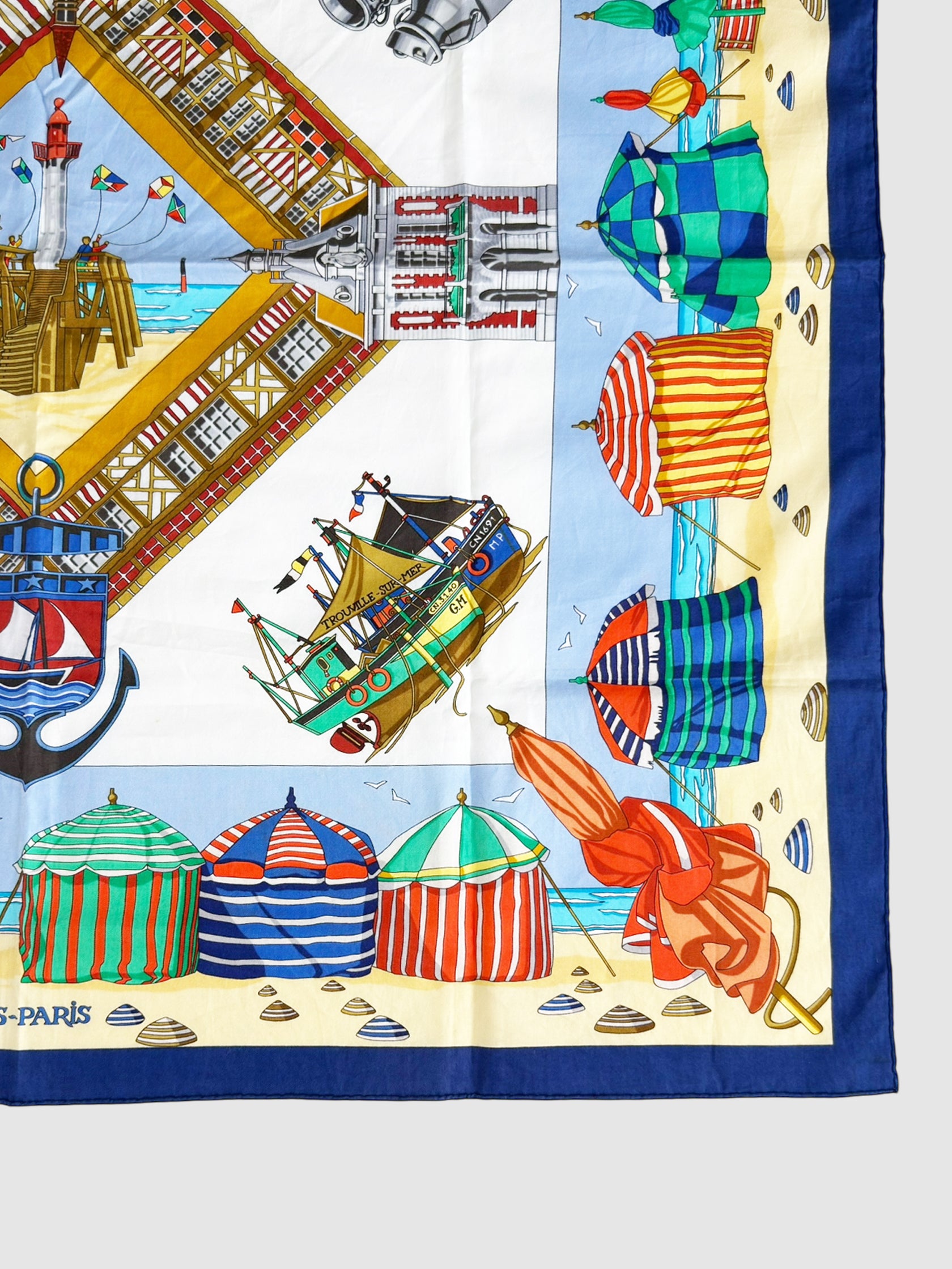 “Charmes des Plages Normandes” Scarf