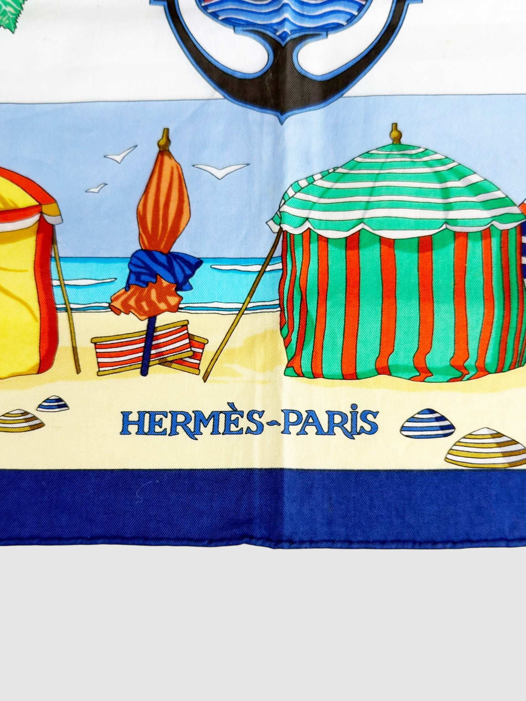 “Charmes des Plages Normandes” Scarf