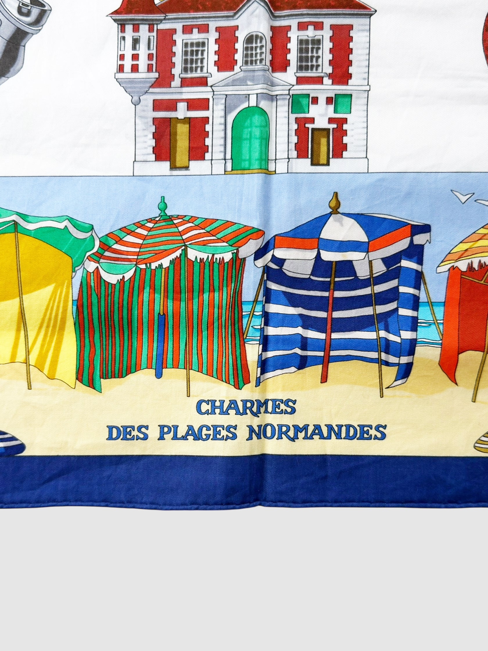 “Charmes des Plages Normandes” Scarf