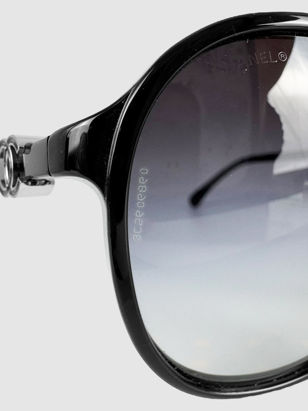 Oversized Round Sunglasses