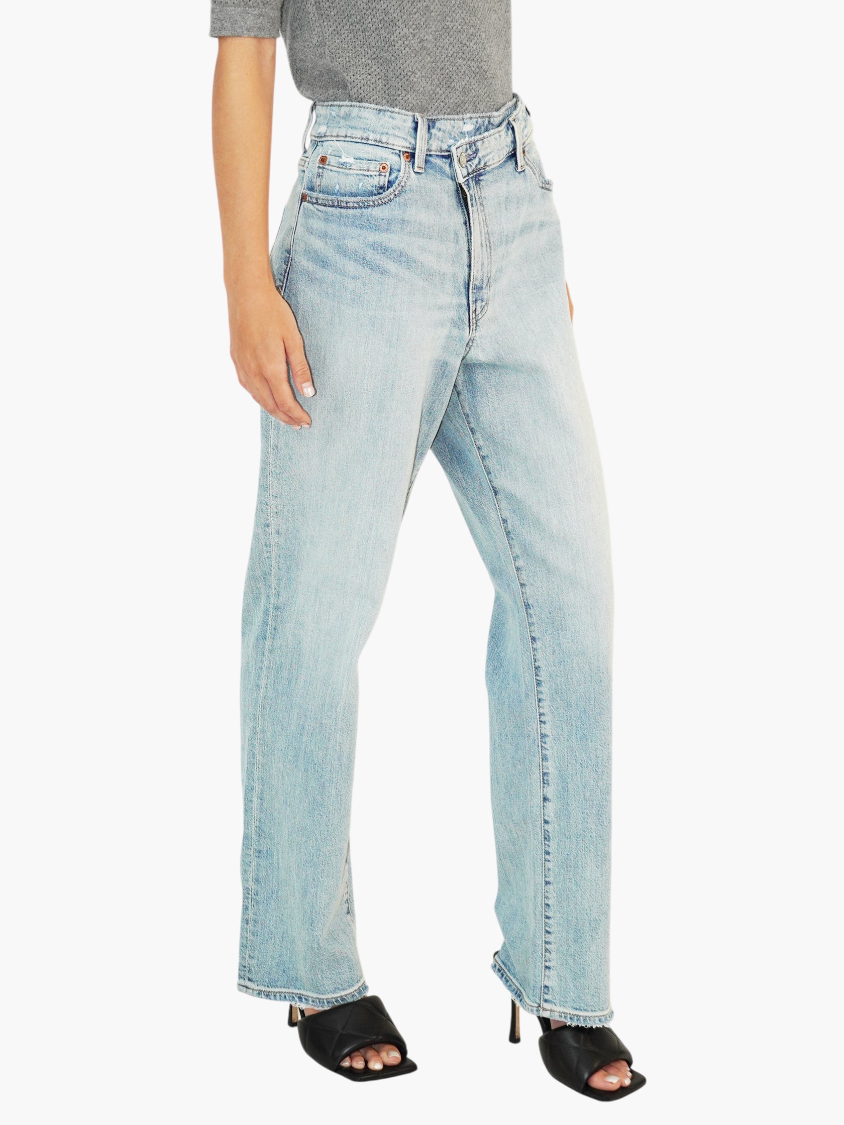 Crossover Straight Jeans