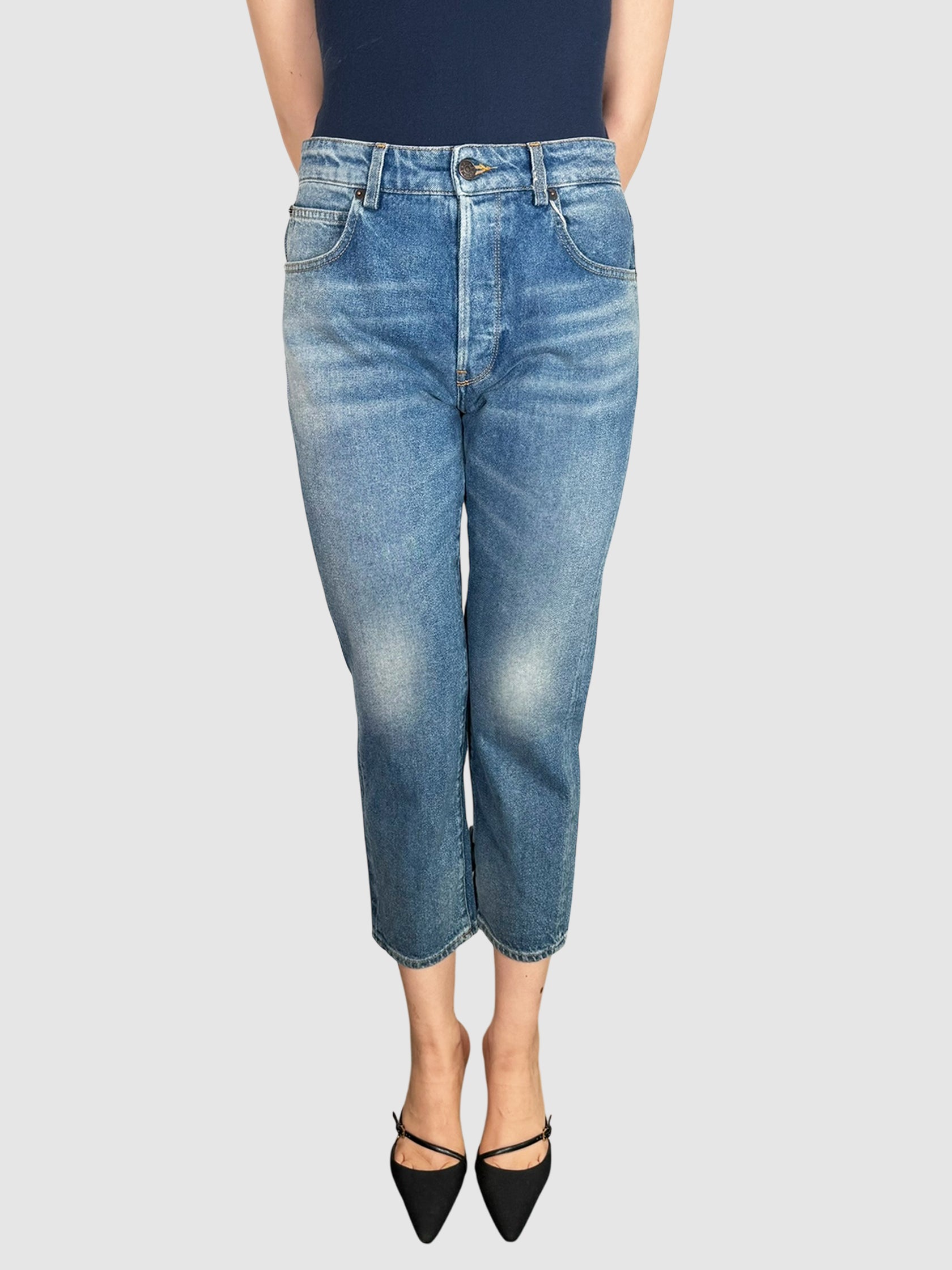 Mid Rise Shorty Jeans
