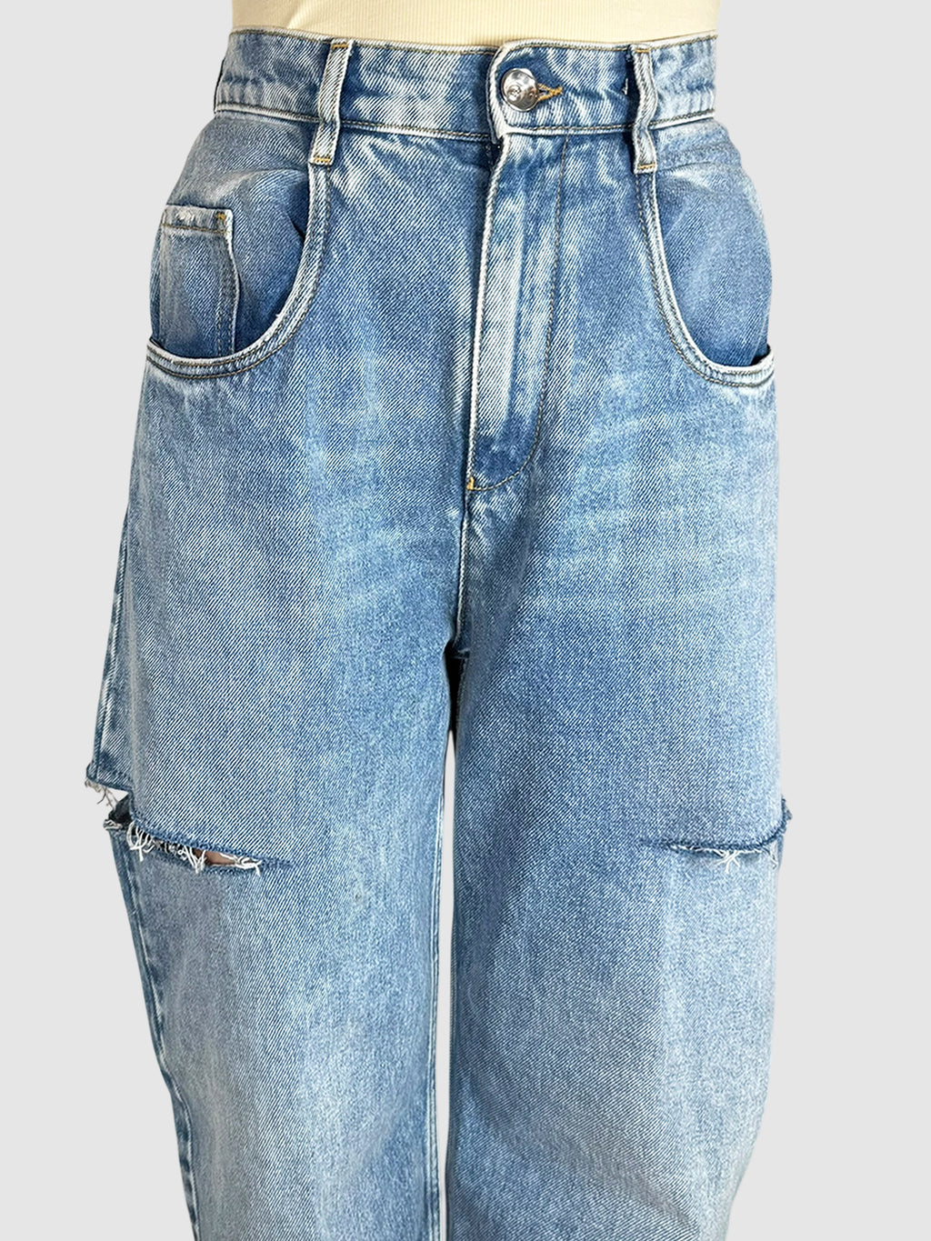Cutout Barrel Jeans