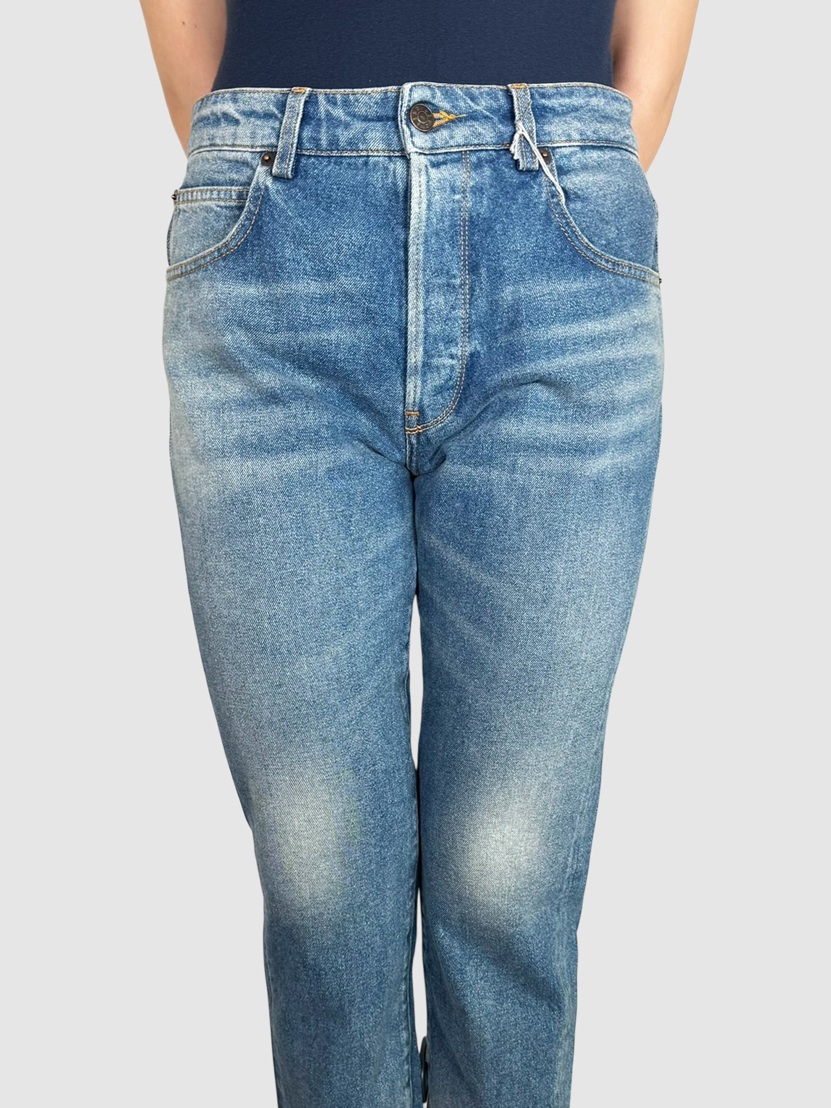 Mid Rise Shorty Jeans