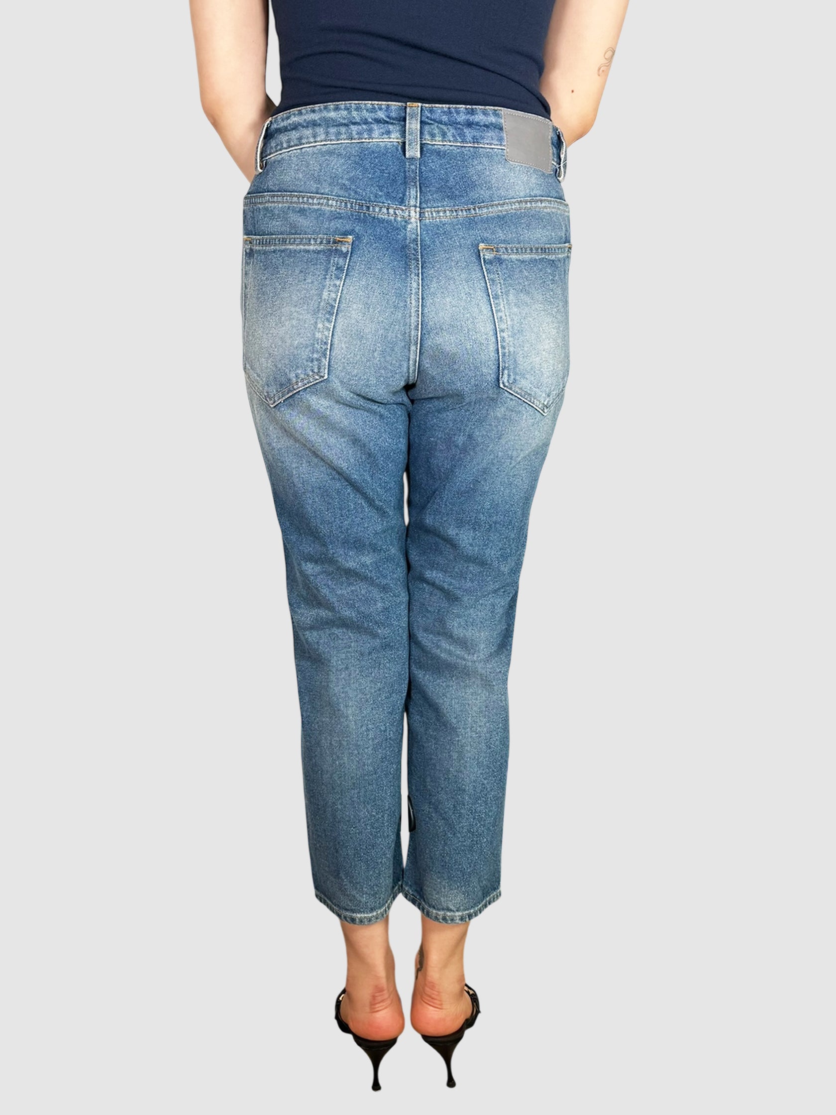 Mid Rise Shorty Jeans