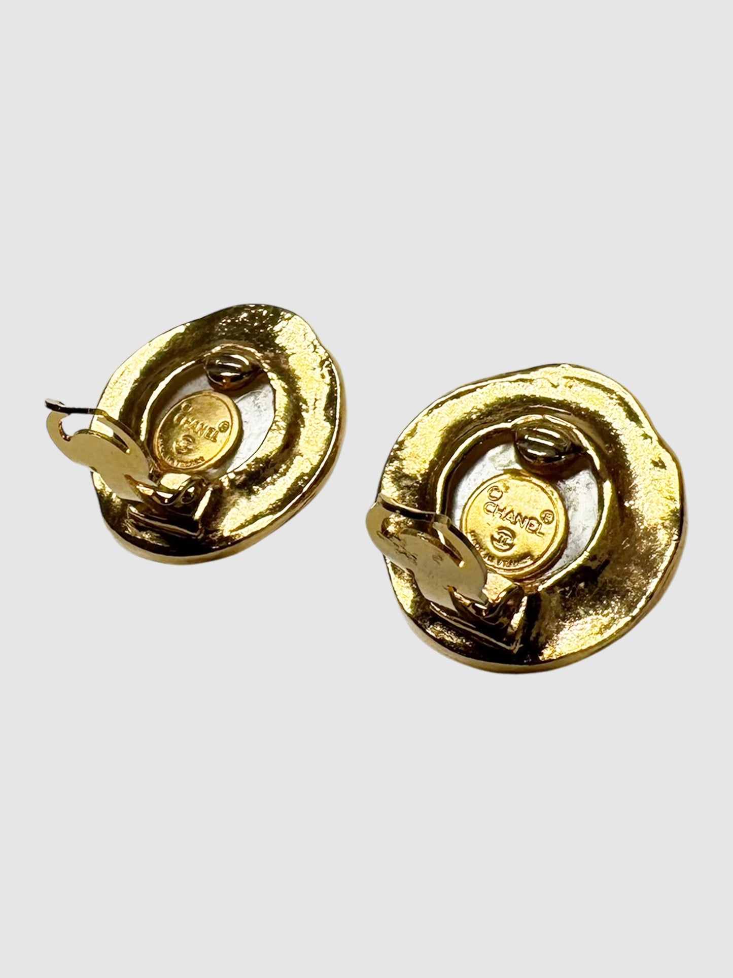 1980 Gold-Plated Faux Pearl Clip-On Earrings