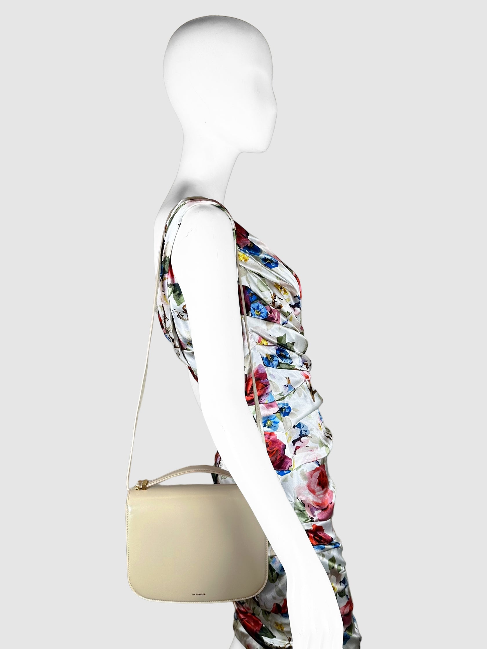 Jil Sander Cream Leather Taos Bag Consignment Secondhand Designer Luxury Resale Toronto Trendy