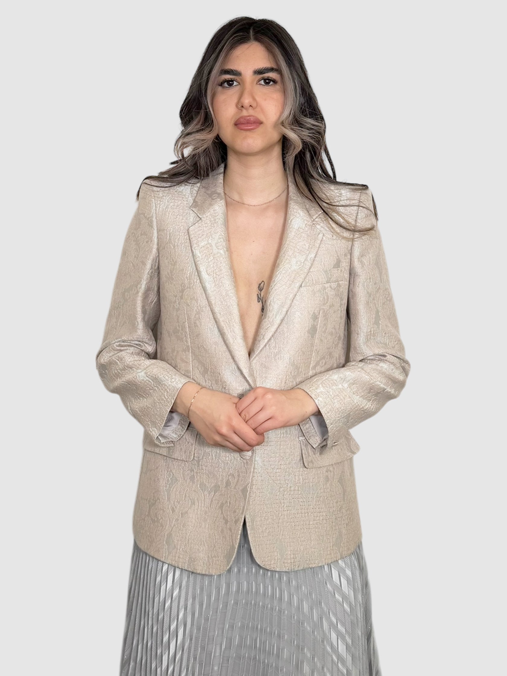 Floral Embroidered Blazer