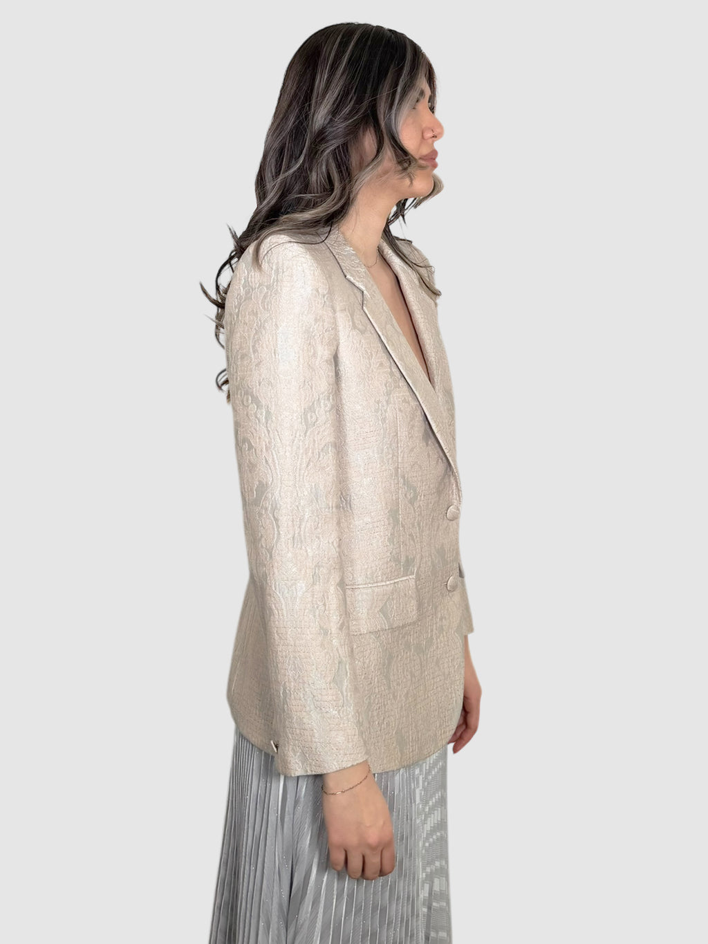 Floral Embroidered Blazer