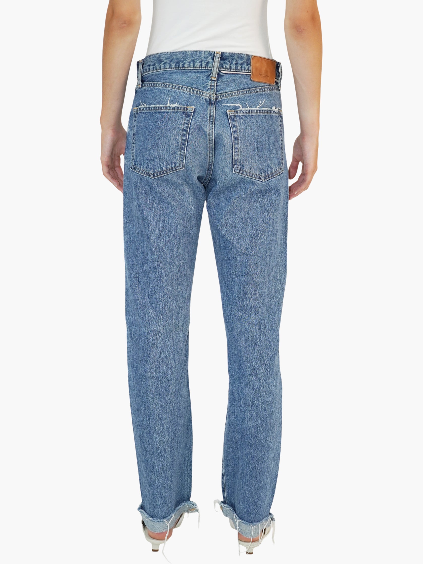Raw Hem Relaxed Jeans