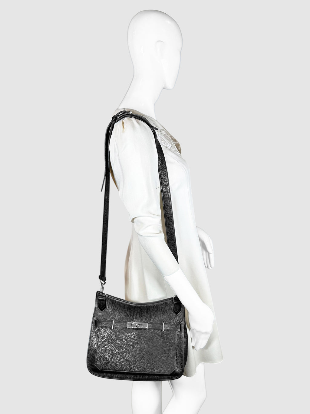 Hermès Black Clemence Leather Jypsiere 28 Crossbody Bag Luxury Designer Resale Consignment Secondhand Toronto Hermes