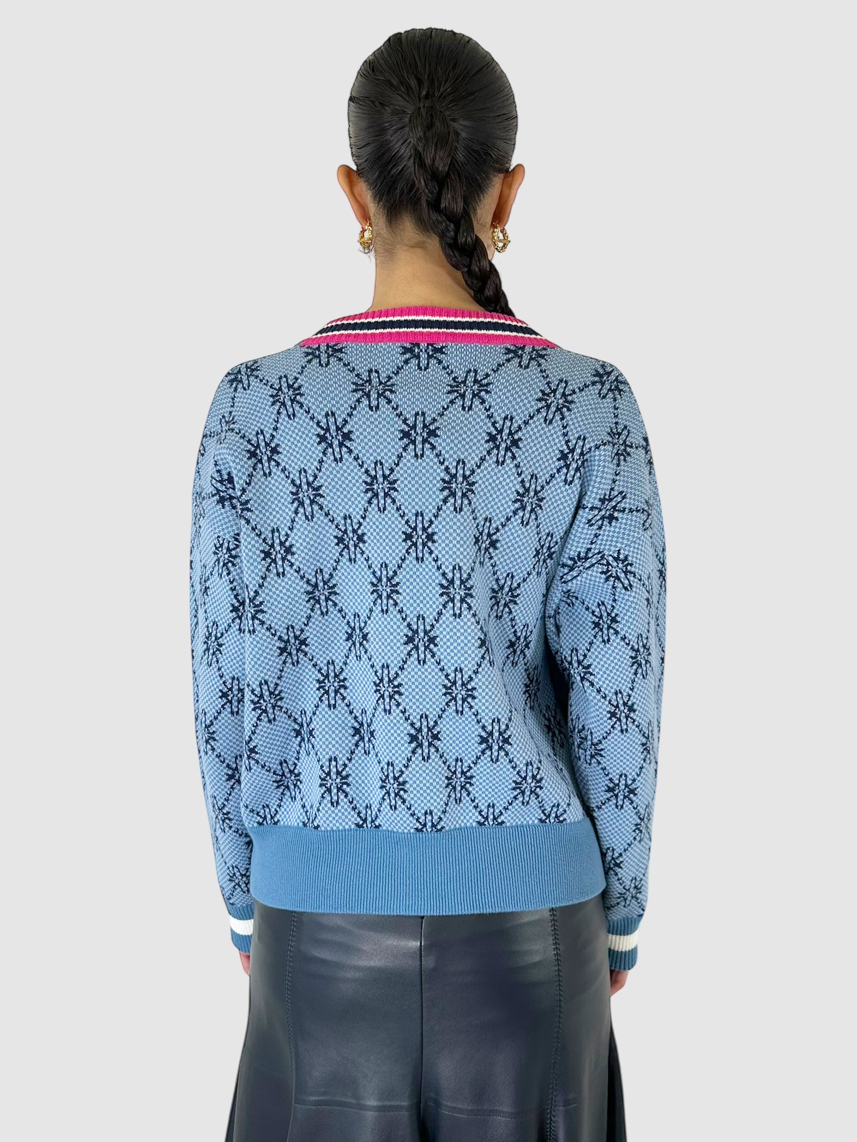 Patterned V-Neck Liv Cardigan - Size L