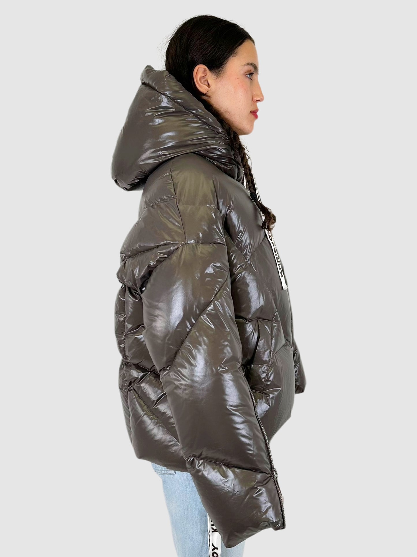 Khris Iconic Puffer Jacket - Size 00