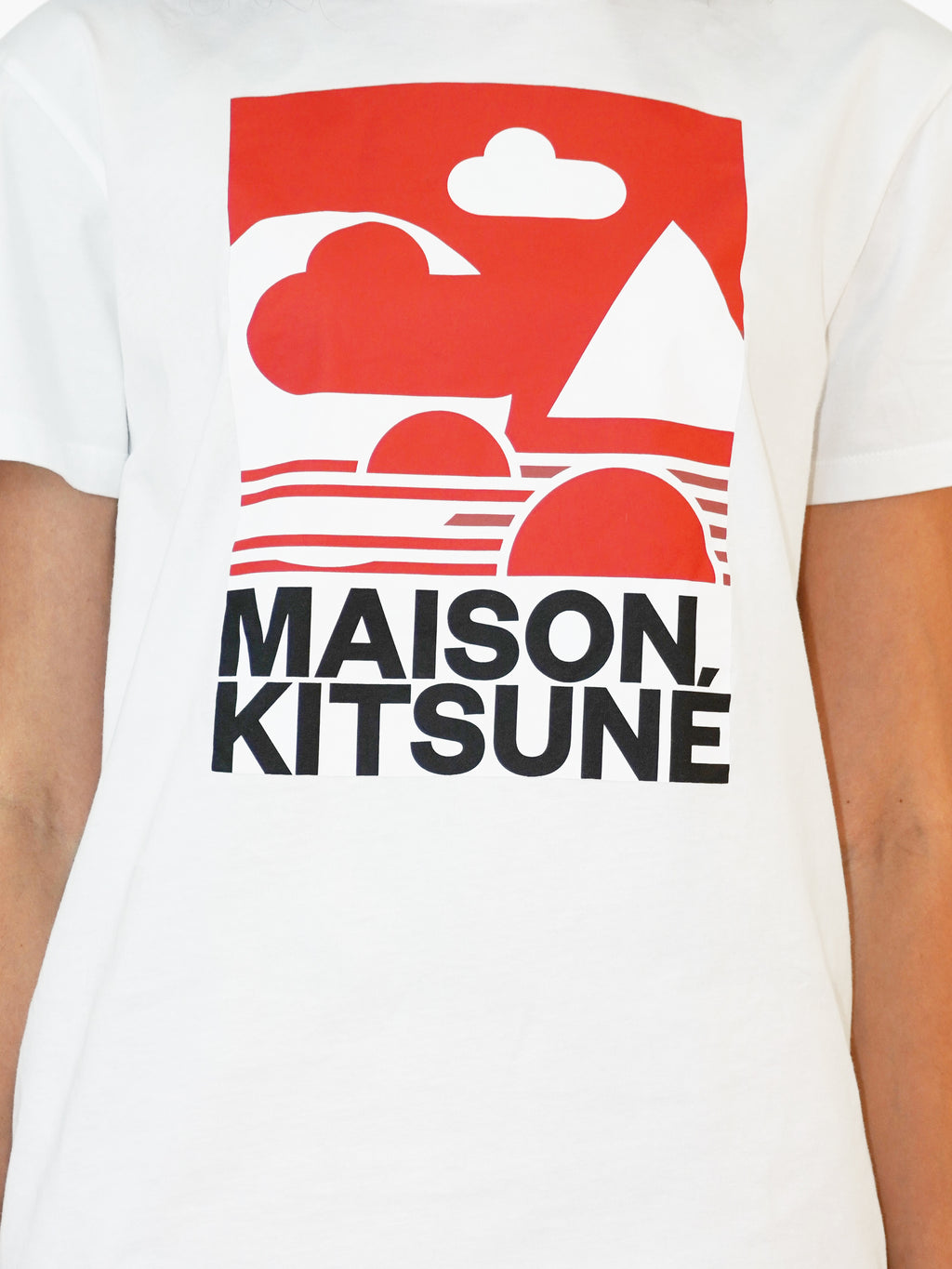 Graphic Logo Top