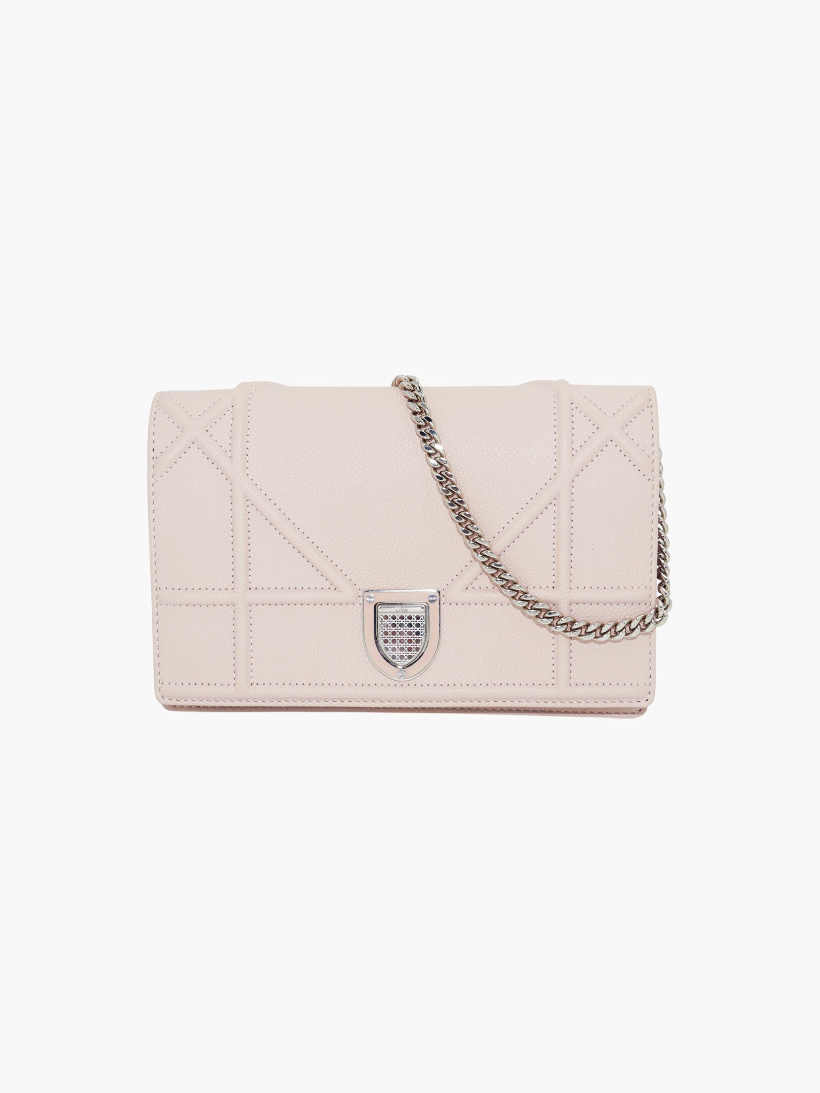 Diorama Wallet on Chain