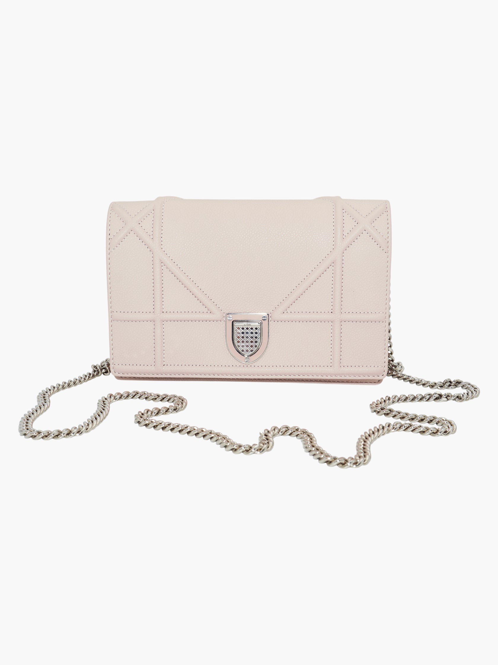 Diorama Wallet on Chain