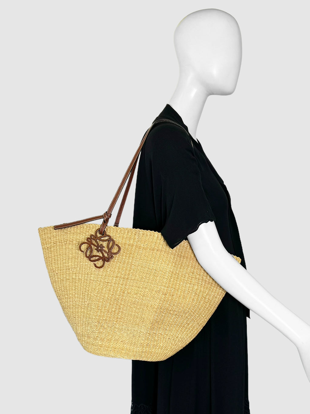 Loewe 2021 Shell Basket Bag woven tote secondhand designer resale consignment