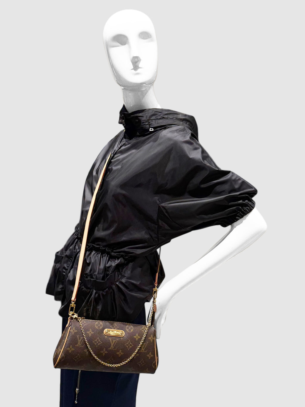 Monogram Eva Pochette