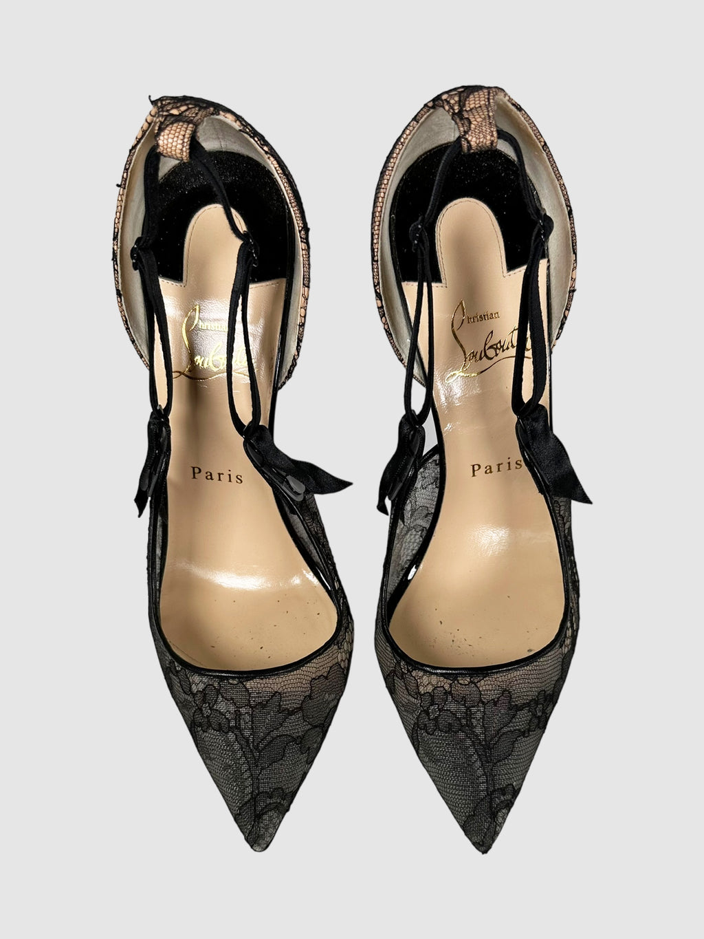 Christian Louboutin Peach and Black Lace Hot Jeanbi Pumps with Red Bottoms Size 40 Consignment Secondhand Designer Luxury Resale Toronto Trendy