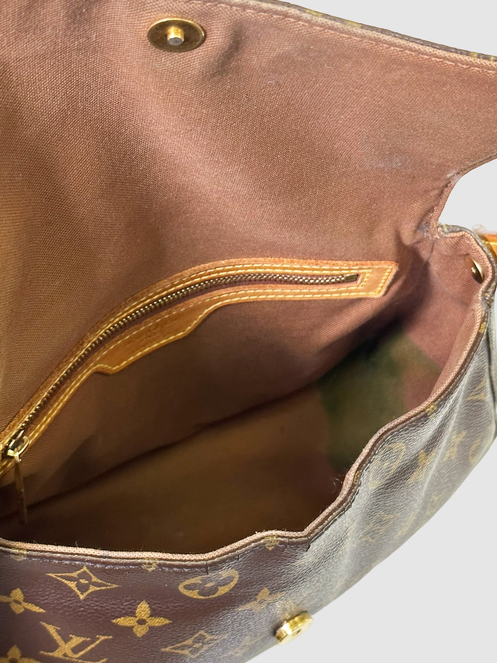 Louis Vuitton Monogram Looping PM