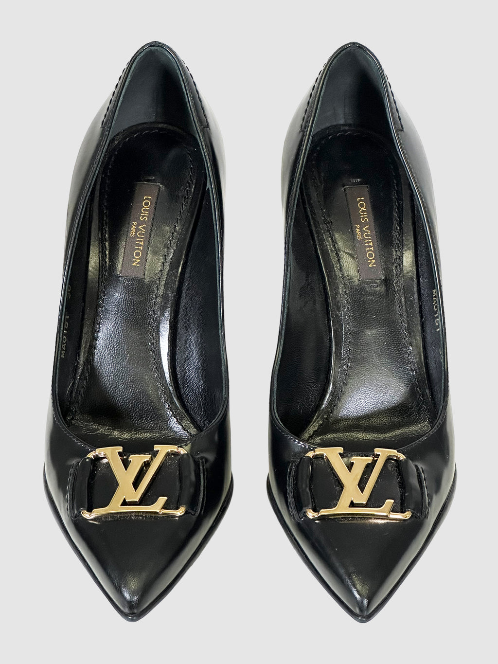 Pointed Toe Pumps - Size 36