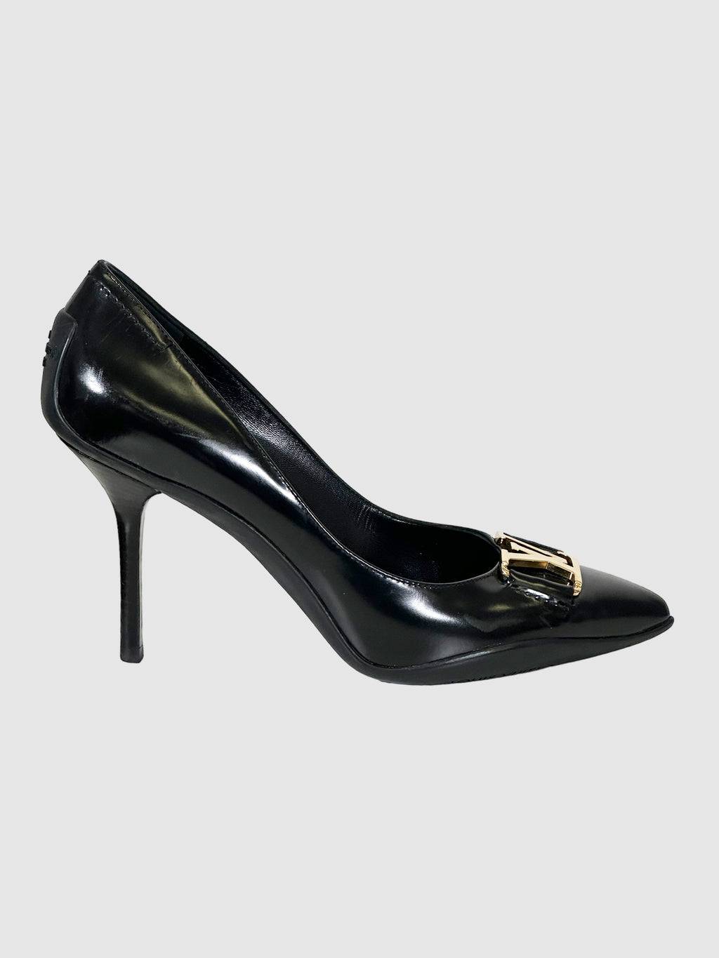 Pointed Toe Pumps - Size 36
