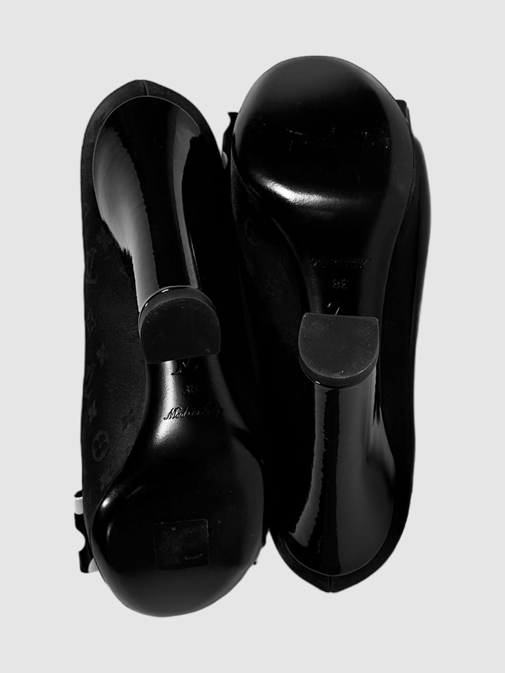 2012 Monogram Bow Pumps - Size 38