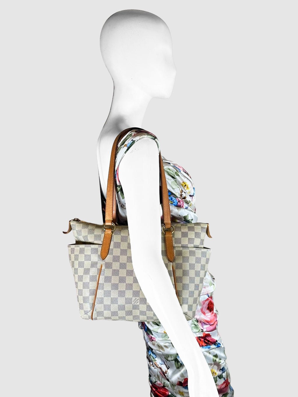 Louis Vuitton Cream and Brown Leather Damier Azur Totally PM Bag Consignment Secondhand Designer Luxury Resale Toronto Trendy