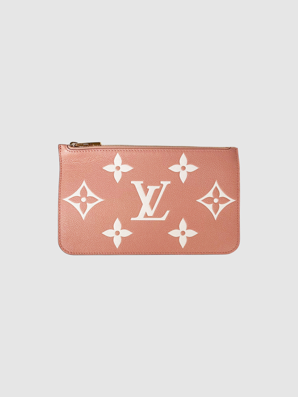 Giant Monogram Pochette