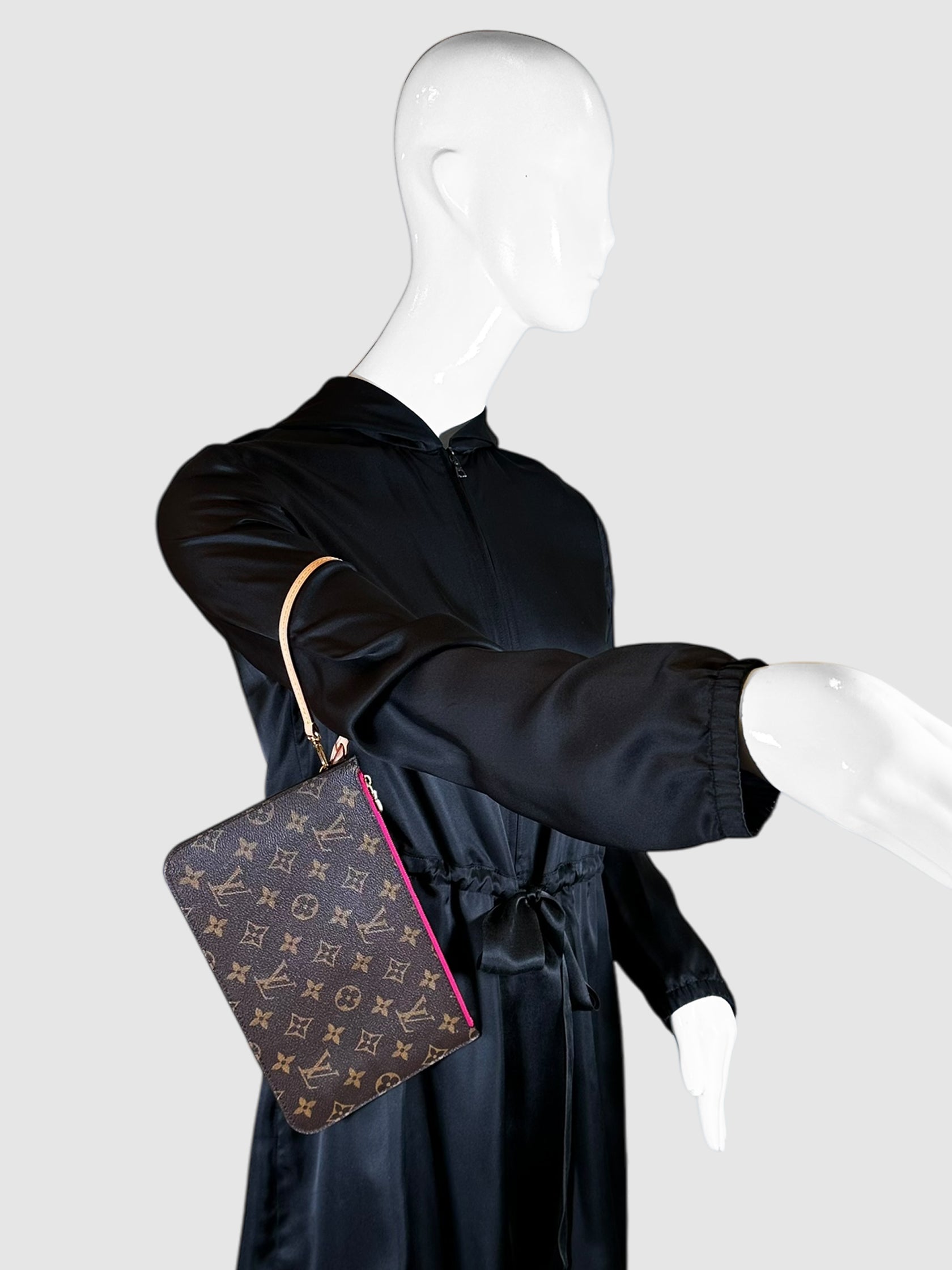 Monogram Neverfull Pochette