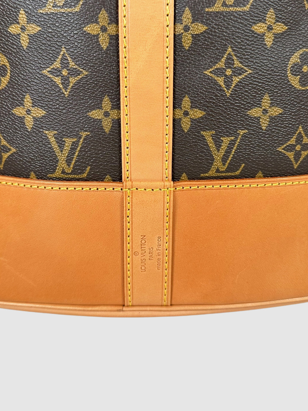 Randonée GM Shoulder Bucket Bag