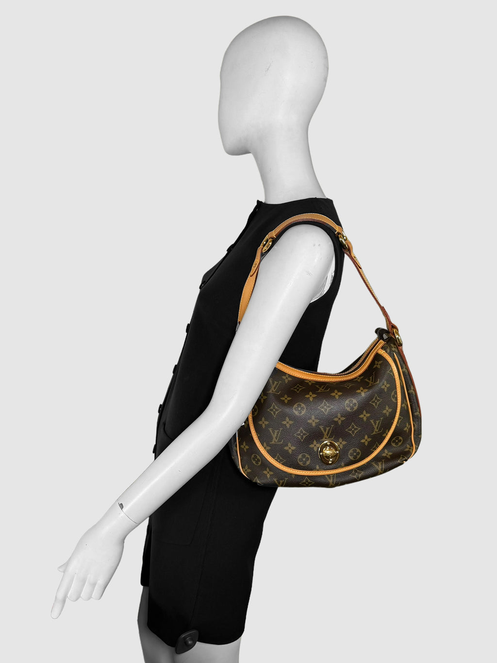 Canvas Monogram Tulum Bag