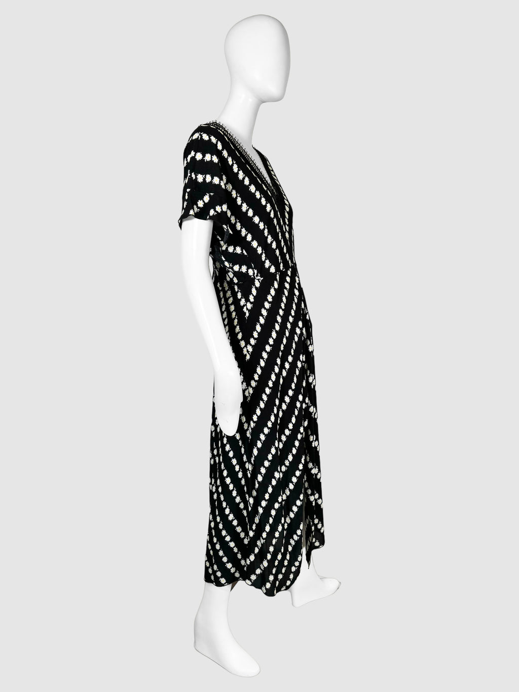 Daisy Chain Midi Dress - Size 4