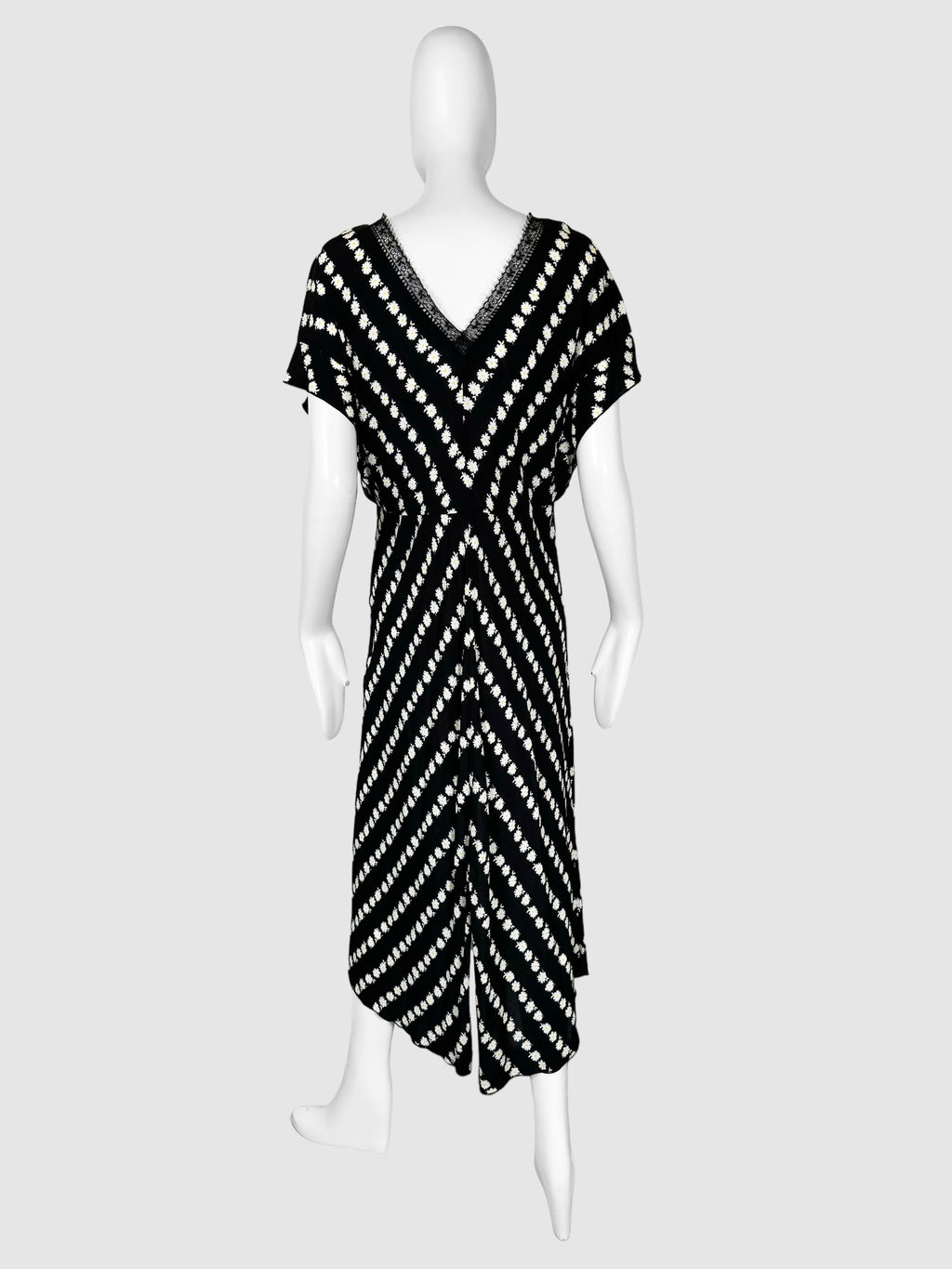 Daisy Chain Midi Dress - Size 4