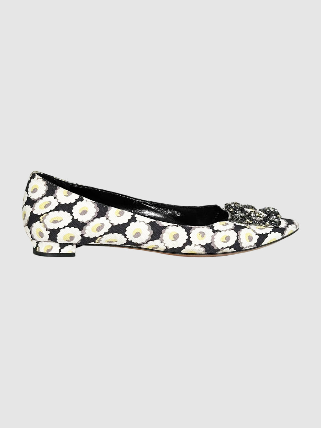 Hangisi Embellished Flats