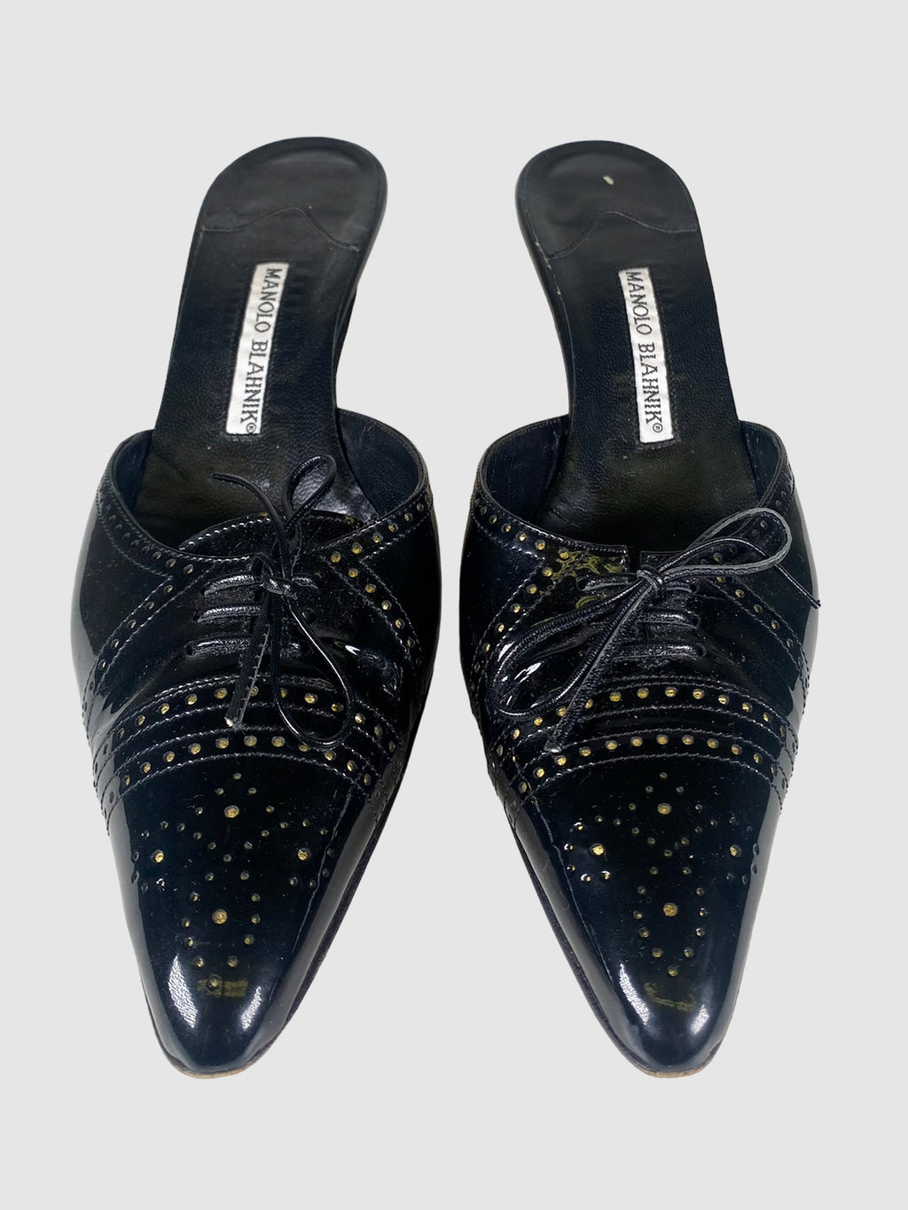 Manolo Blahnik Leather Kitten Heels - Size 40