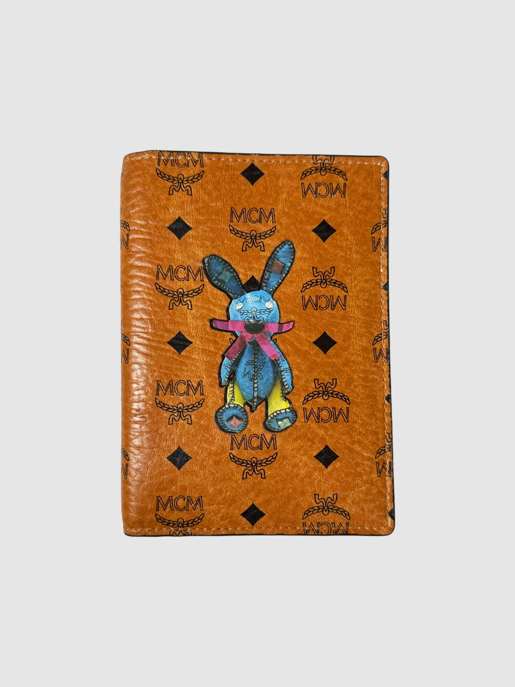 Mcm passport case best sale