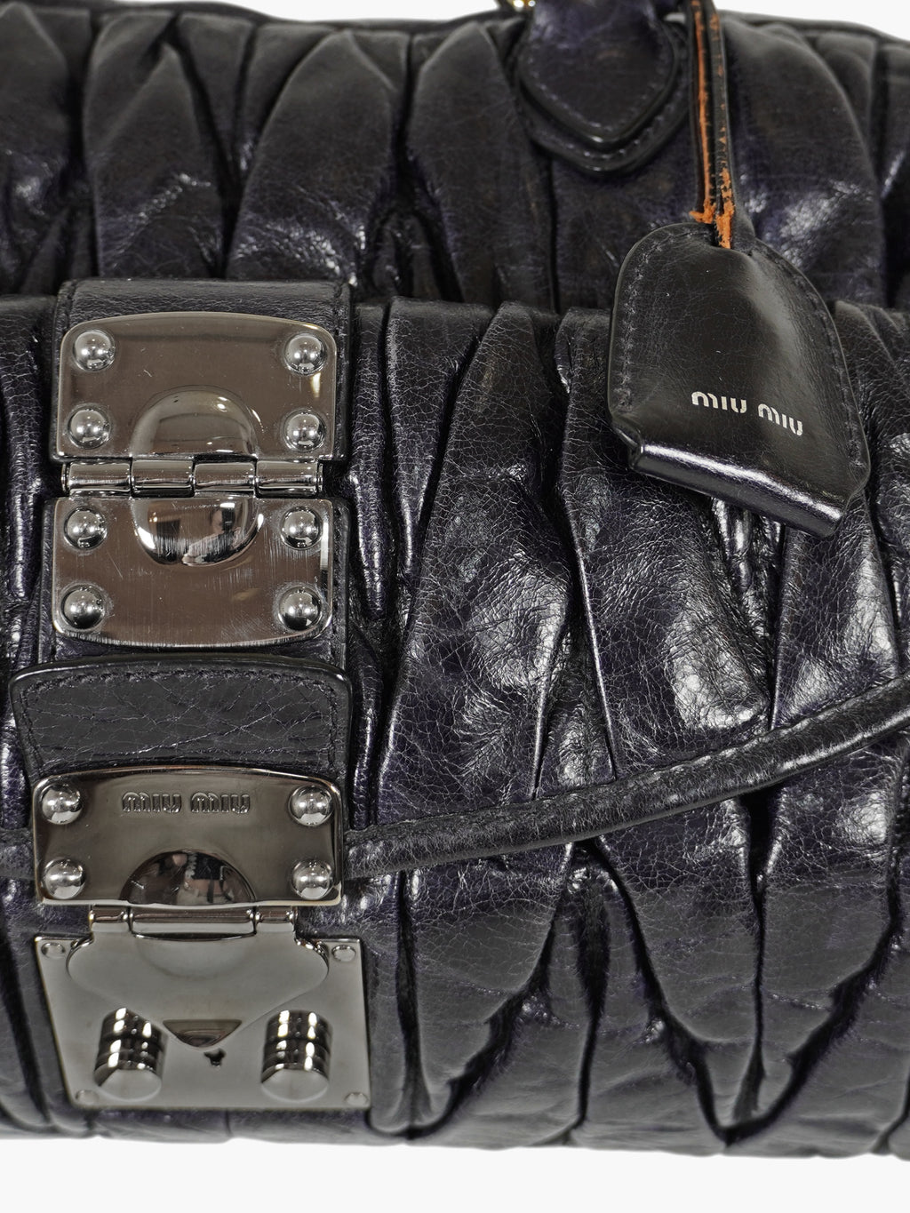 Matelassé Handle Bag
