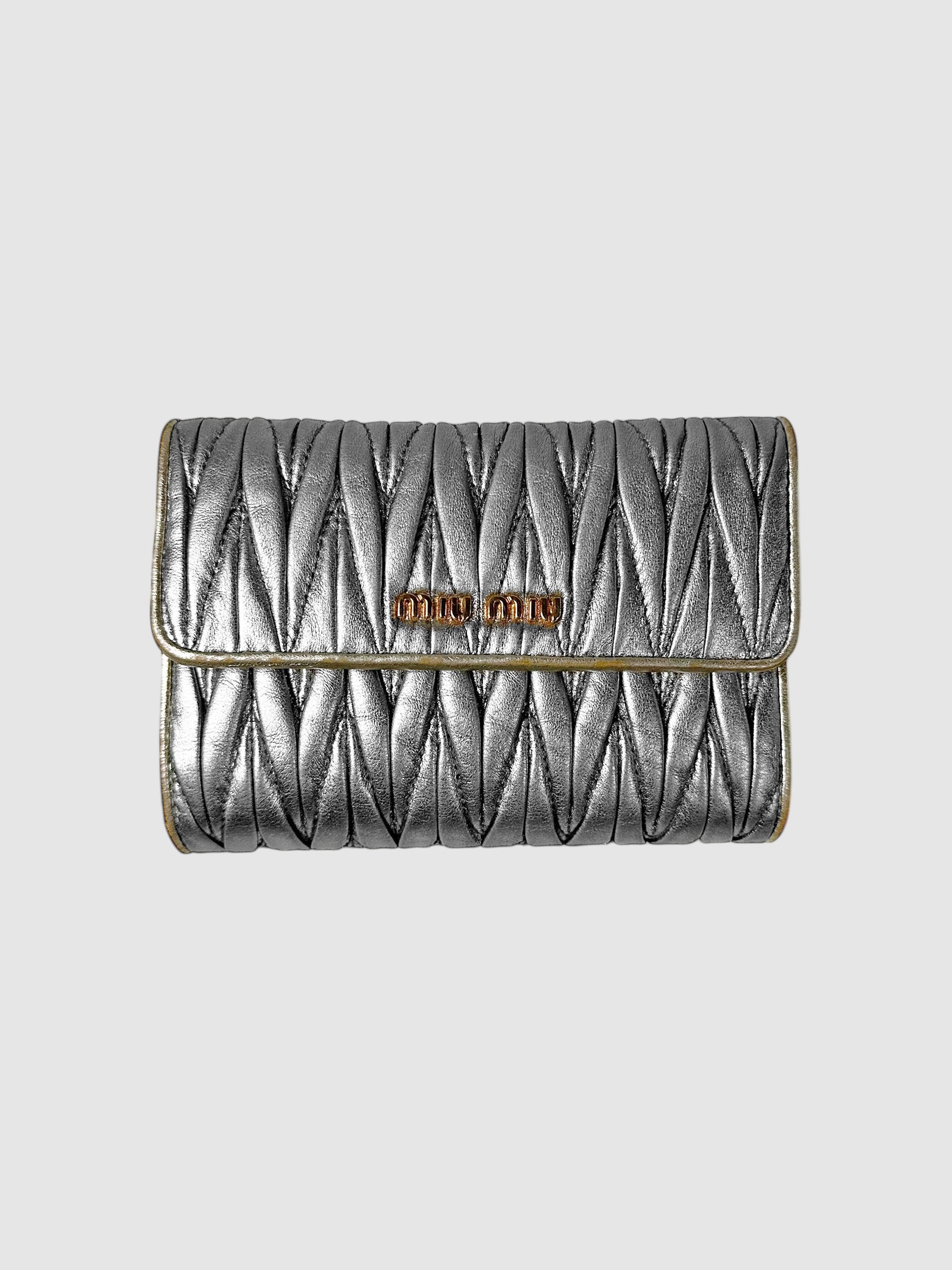 Matelassé Flap Wallet