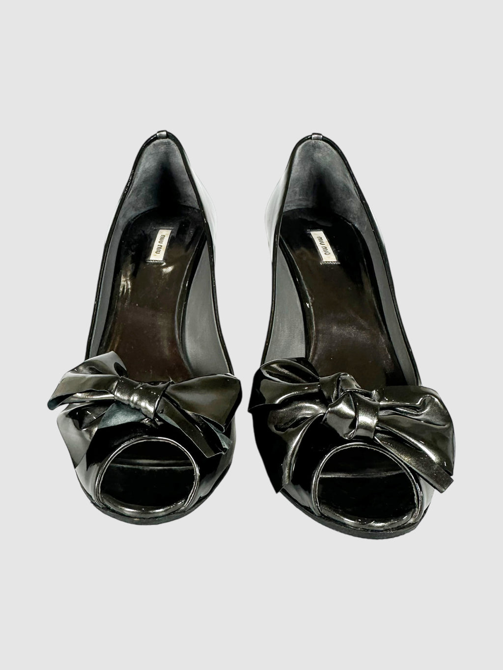 Metallic Bow Accent Pumps - Size 36.5