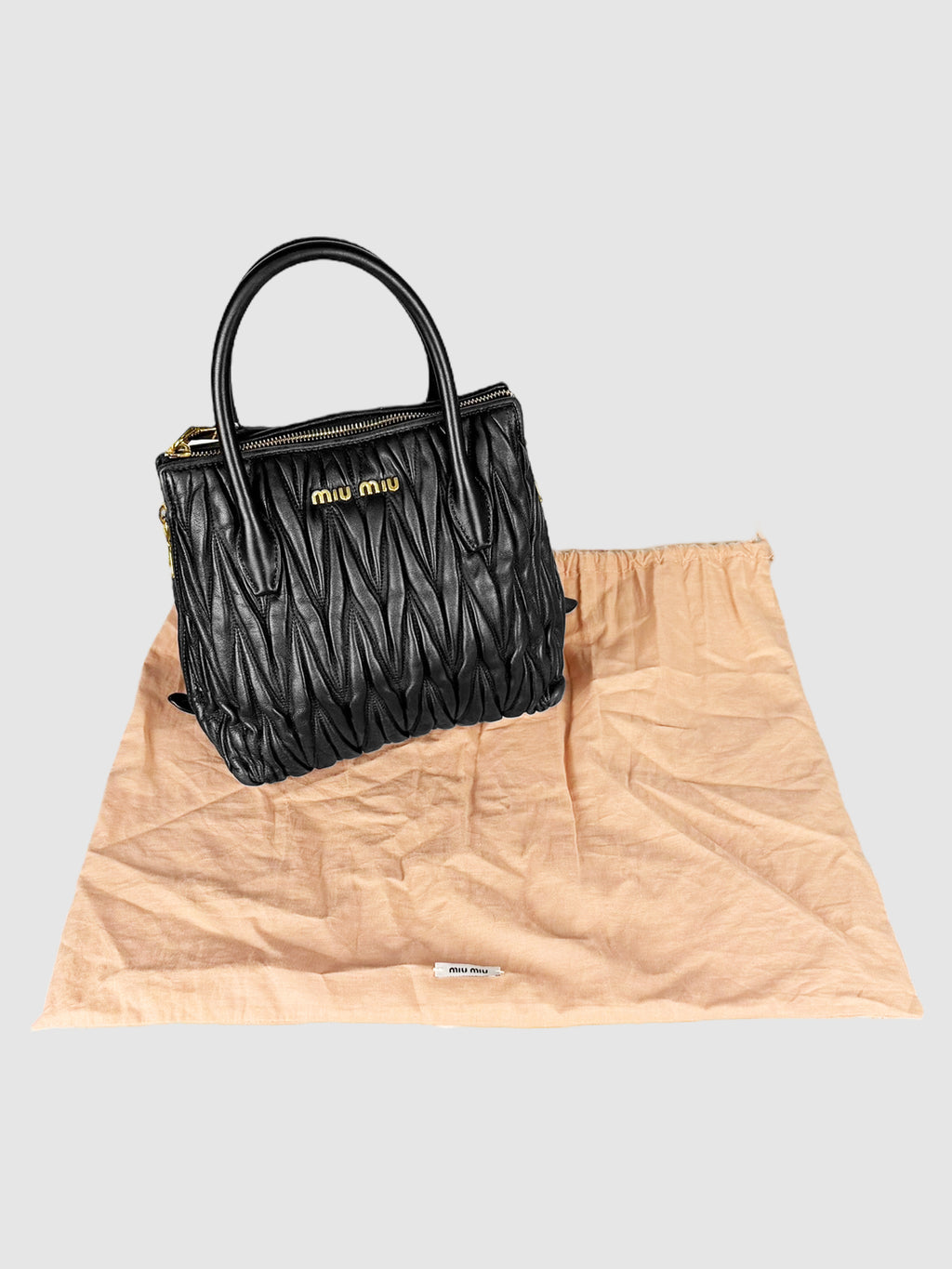 Matelassé Handle Bag