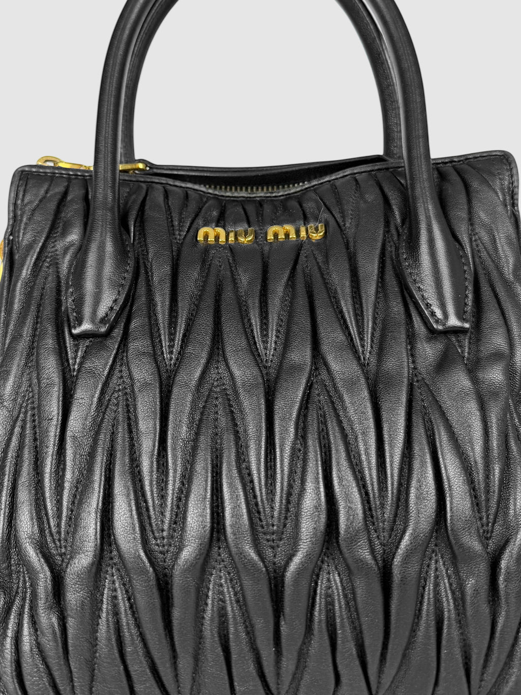 Matelassé Handle Bag