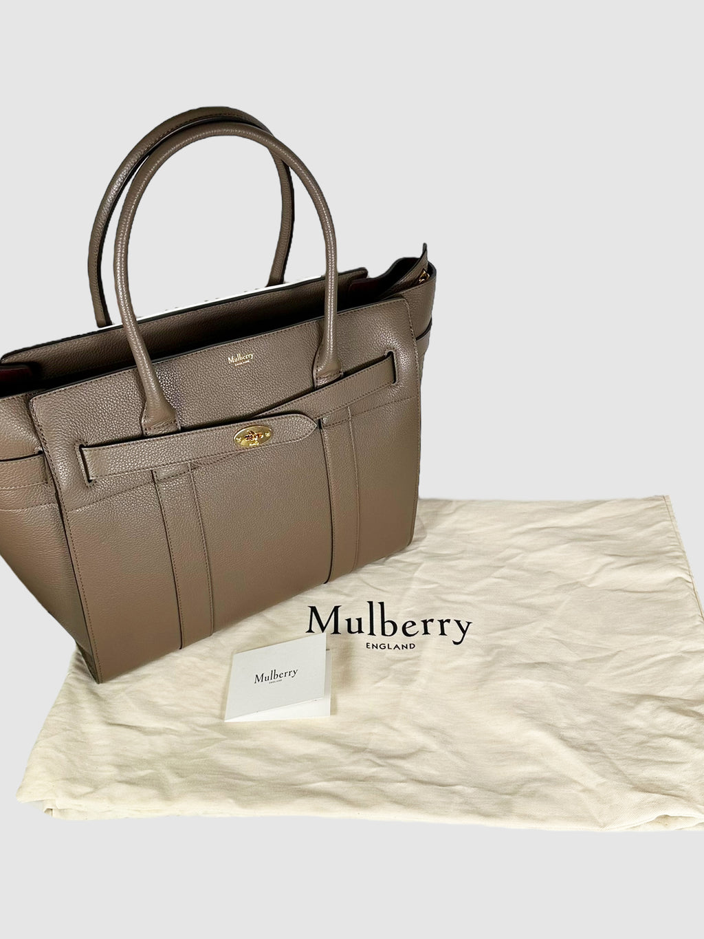 Mulberry Beige Leather Zipped Bayswater Tote Bag Consignment Secondhand Designer Luxury Resale Toronto Trendy