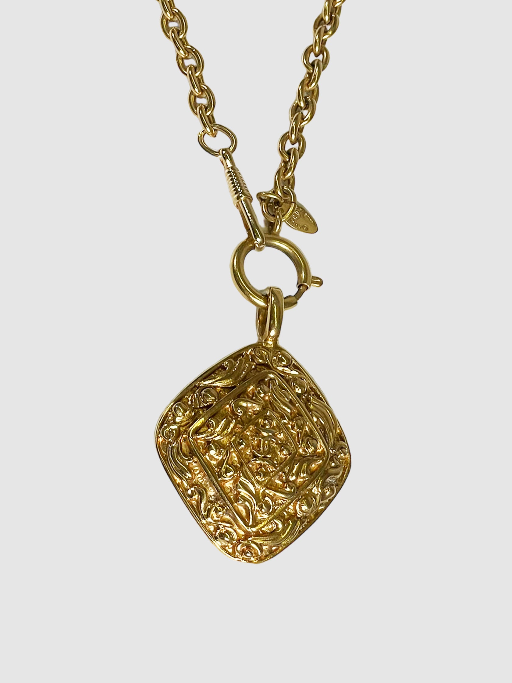 Vintage Diamond Shaped CC Pendant Necklace