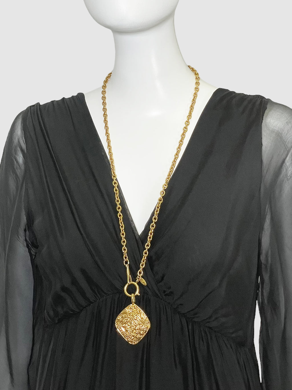 Vintage Diamond Shaped CC Pendant Necklace