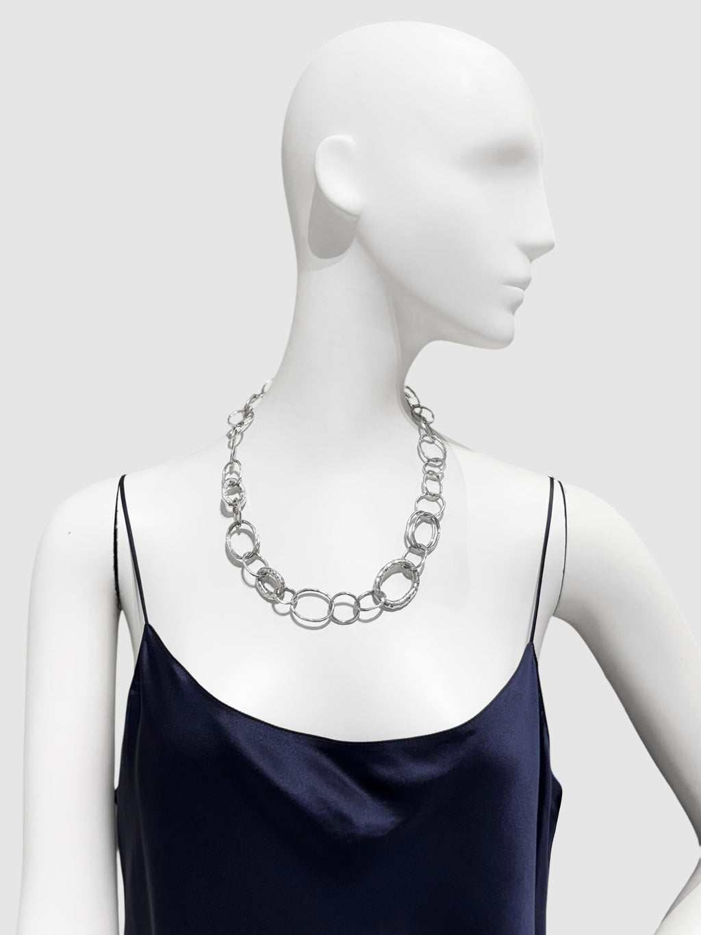 Classico Hammered Necklace