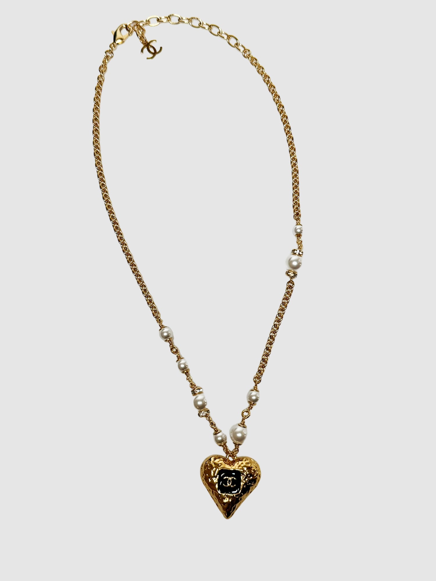 Chanel Gold-Plated CC Heart Pendant Necklace Vintage Trendy Consignment Secondhand Luxury