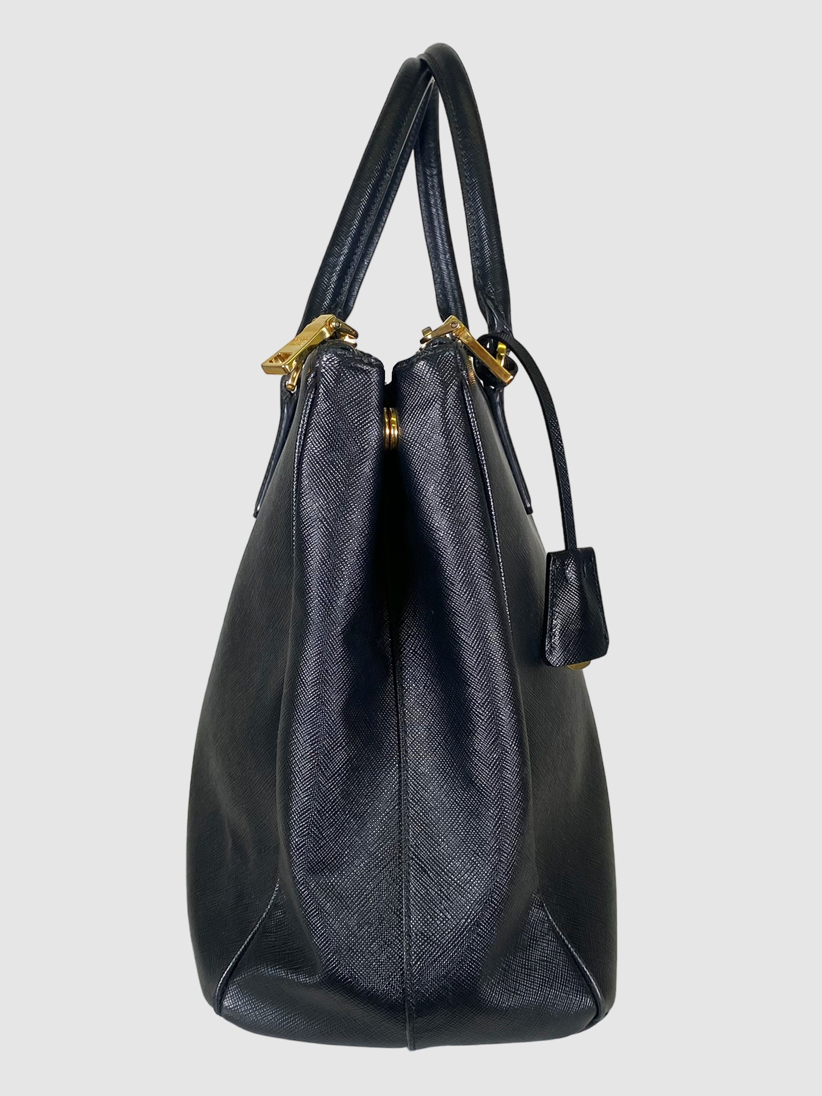 Medium Saffiano Double Zip Galleria Tote