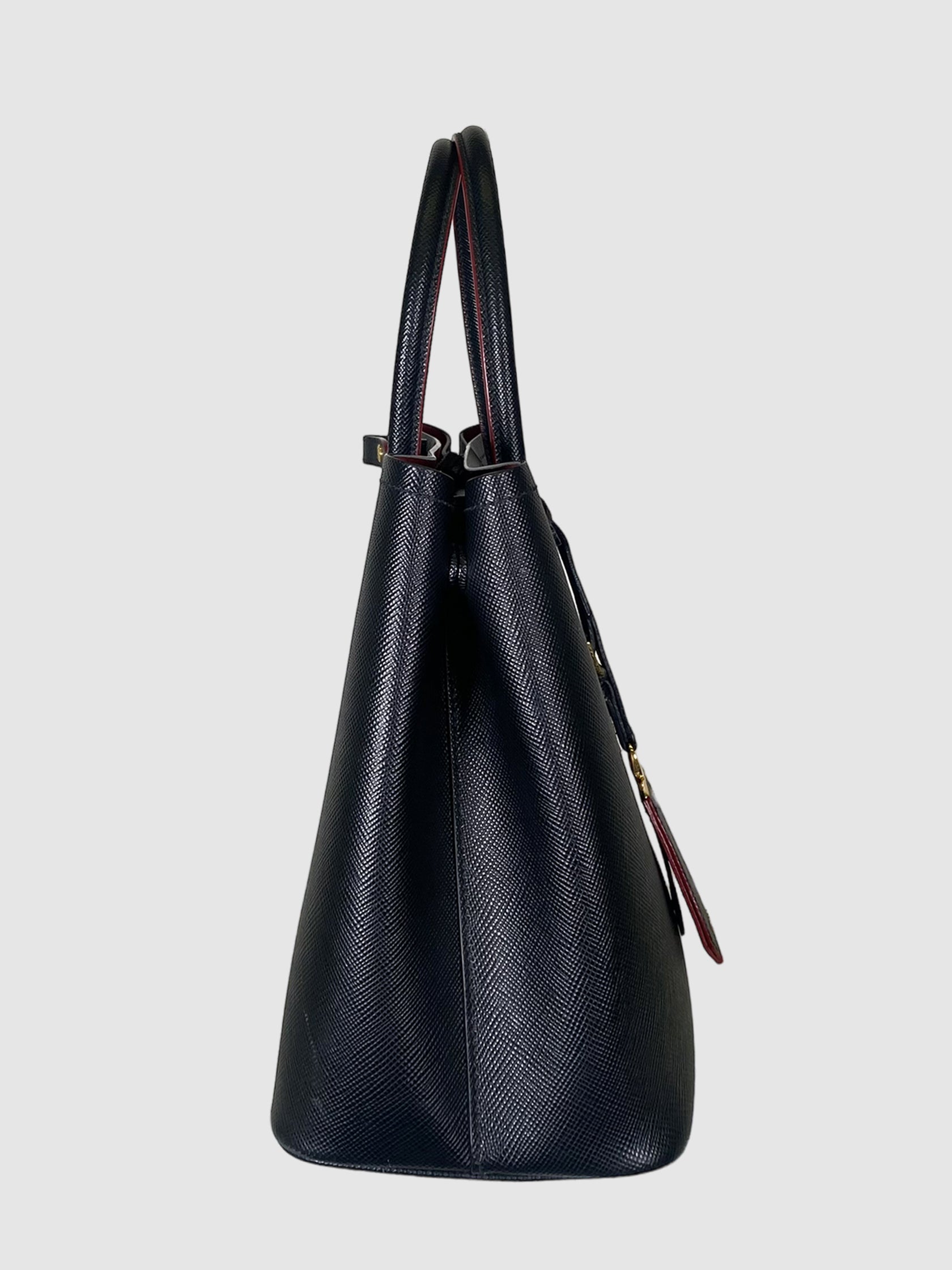 Medium Saffiano Cuir Tote